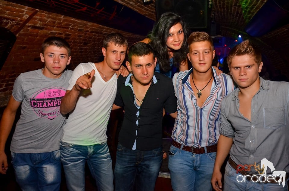 Petrecerea de marţi - NMD Student Party, 