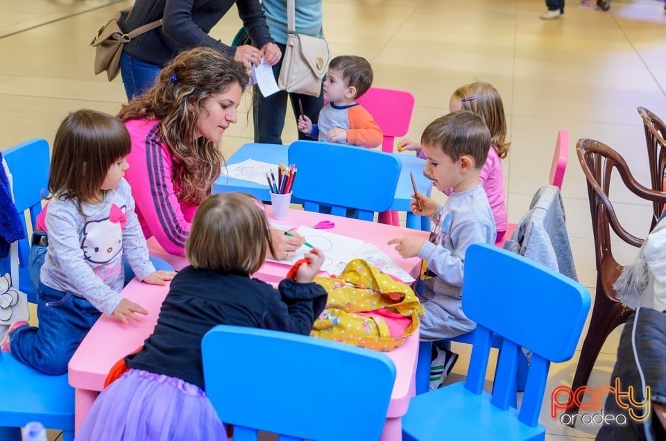 Pink Fun Day, Lotus Center