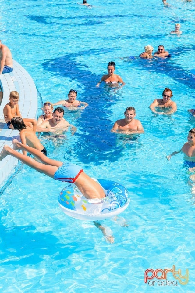 Pool Party, Hotel Internaţional