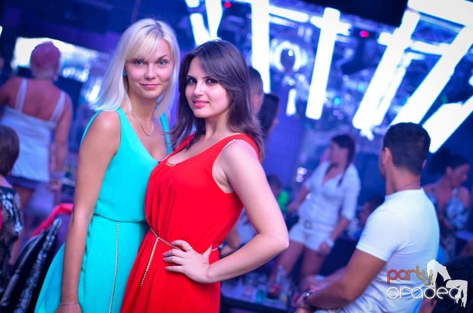 Retro Night Fever în Club The One, 