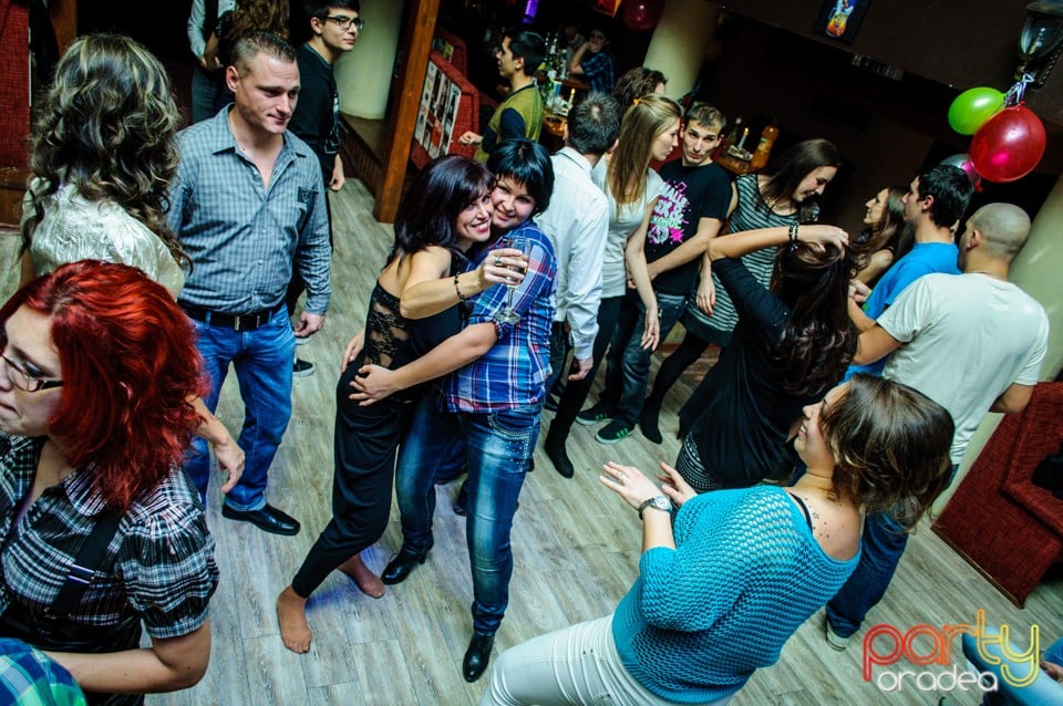 Sâmbătă seara în Window Pub, 