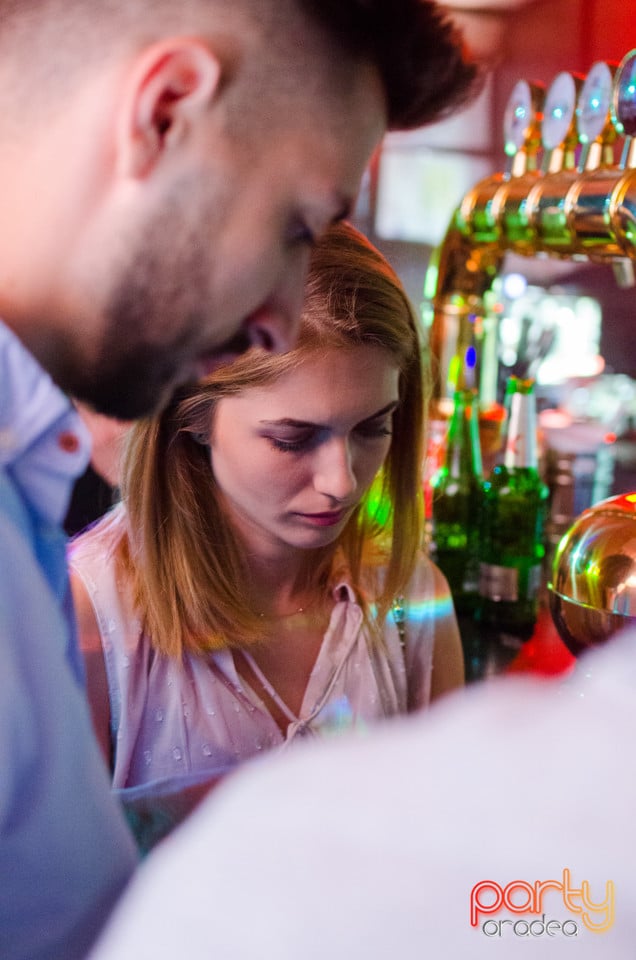 Sâmbătă seara la Edison Pub, 