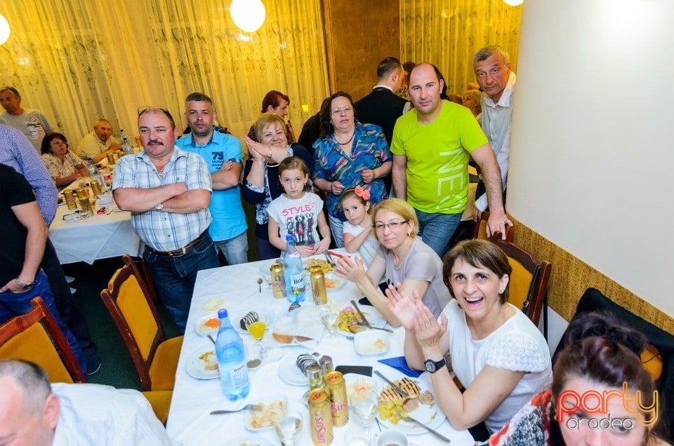 Sărbătorire de 1 Mai, Hotel Mureş