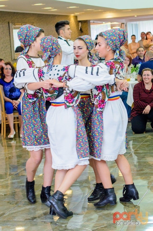 Sărbătorire de 1 Mai, Hotel Termal