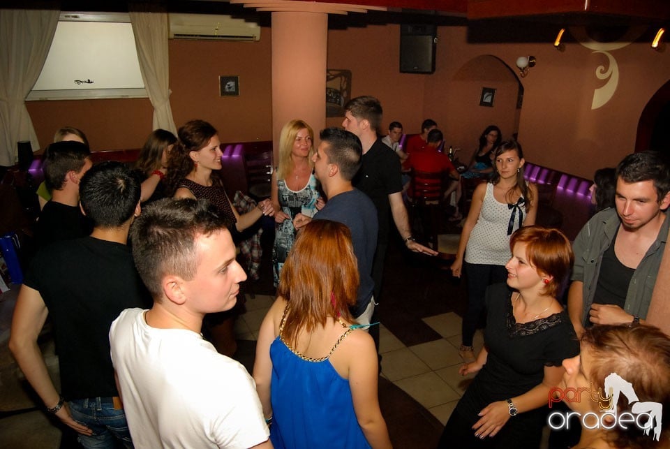 Saturday Night Party în Chanson, 