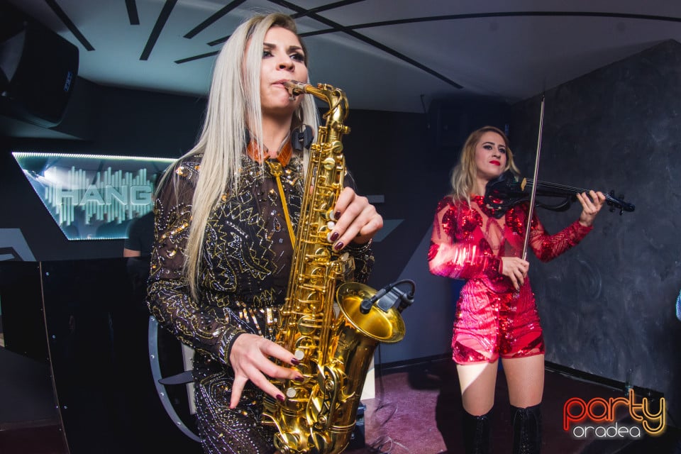 Sax & The Violy Lady by Promo Events, 