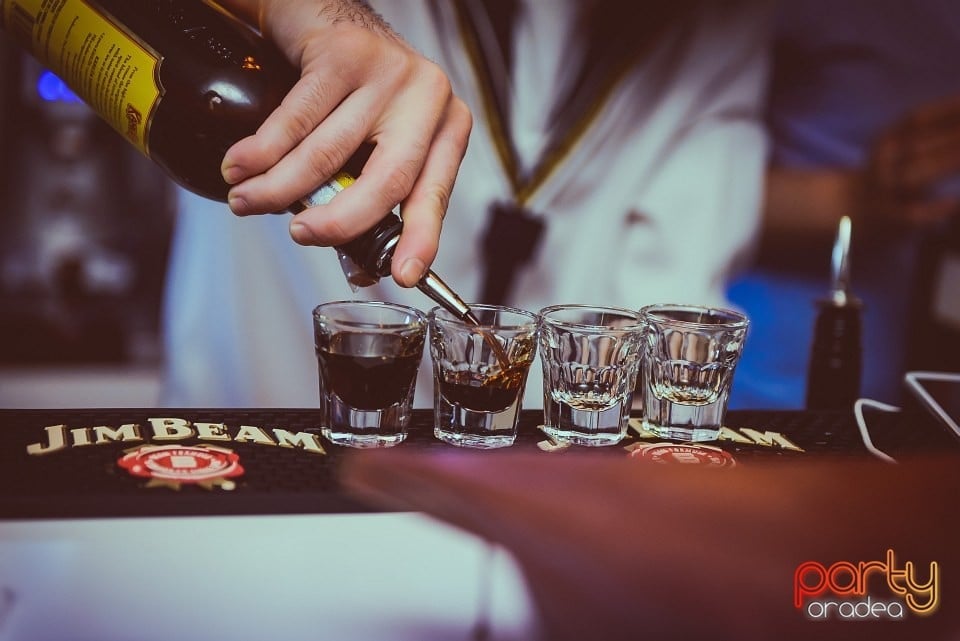 Seară de Halloween în Blanc Coffee, 