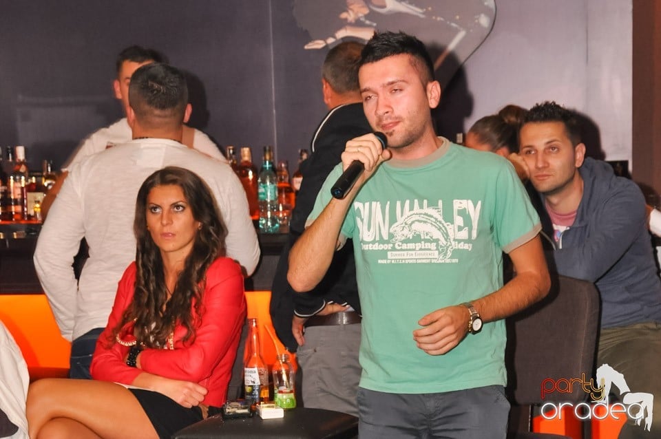 Seară de karaoke în Delice Café 2, Delice Cafe 2