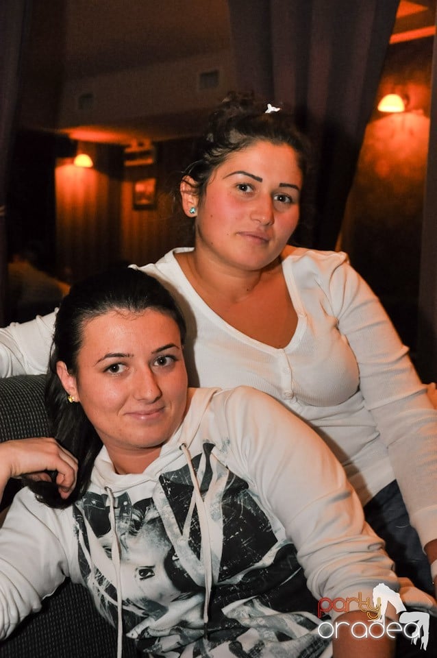 Seară de karaoke în Delice Café 2, Delice Cafe 2