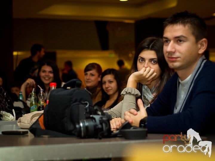 Stand-up comedy cu Tibi Neuronu, Lotus Center