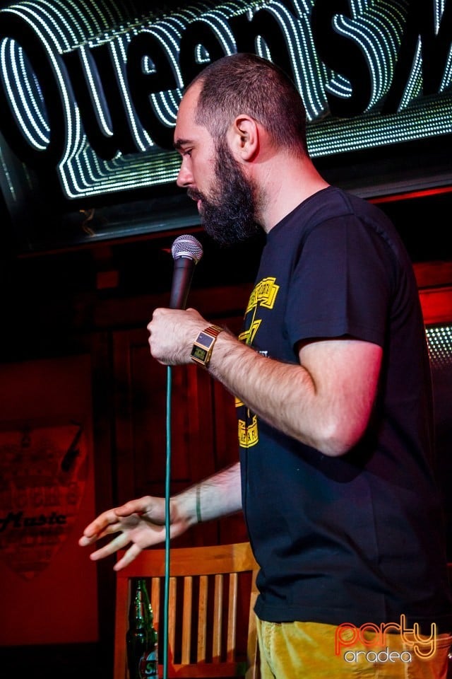 Stand Up cu Teo, Queen's Music Pub