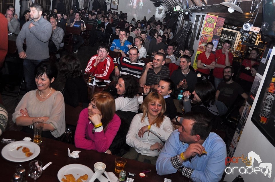 Stand-up in the City cu Costel, Queen's Music Pub