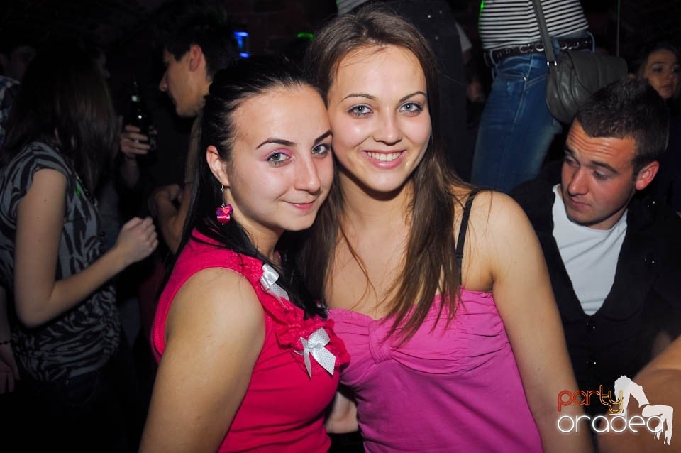 Student Party în Escape, 