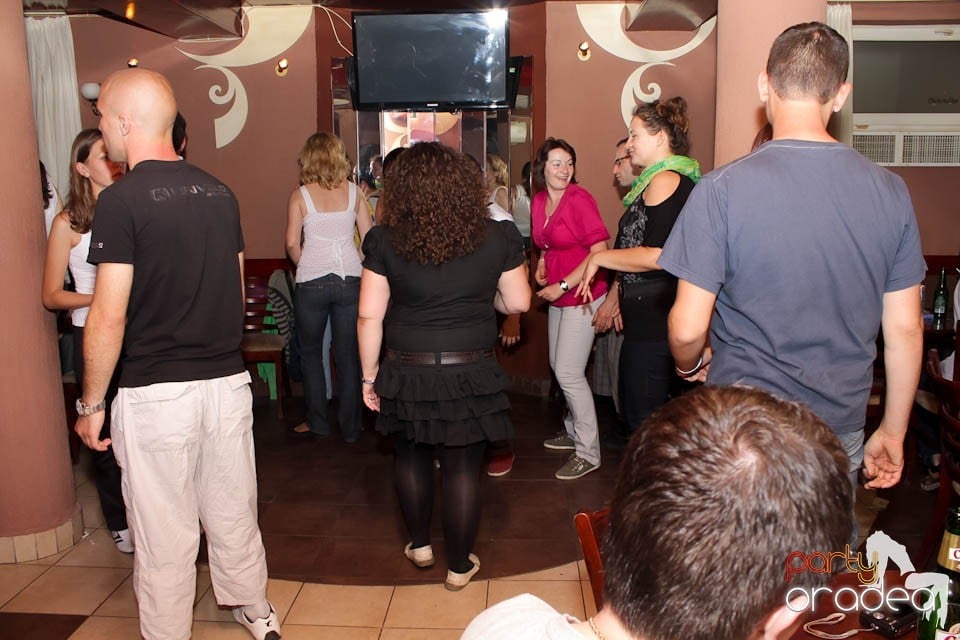 Summer Party continuă în Chanson, 