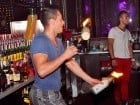 Summer Retro Night Fever în The One