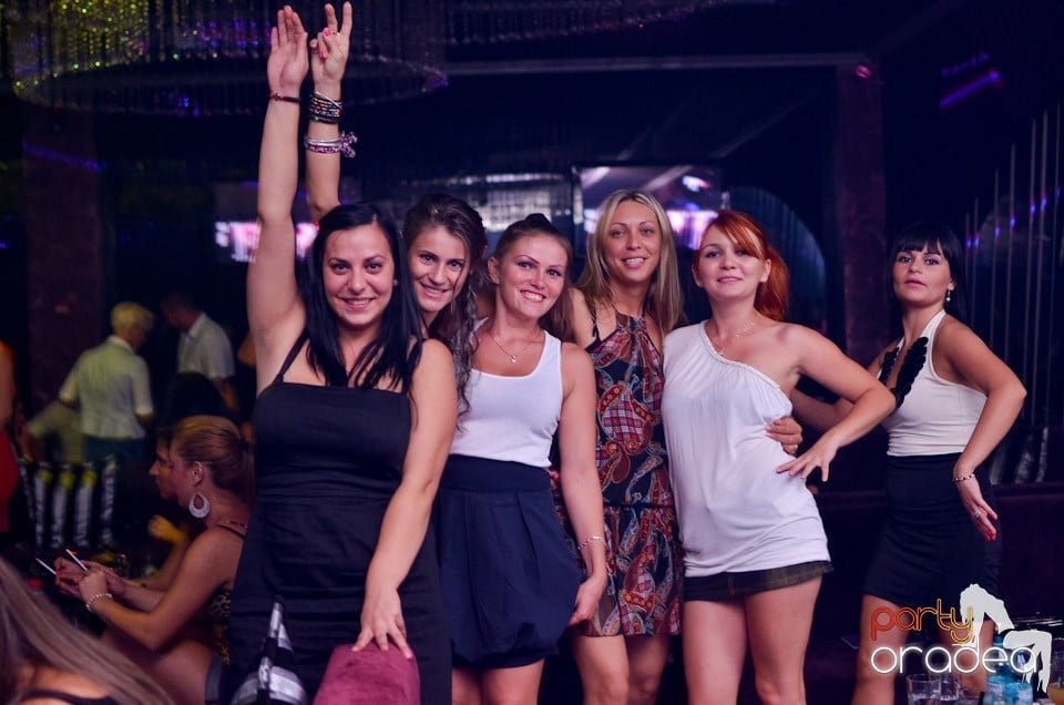 Summer Retro Night Fever @ The One, 