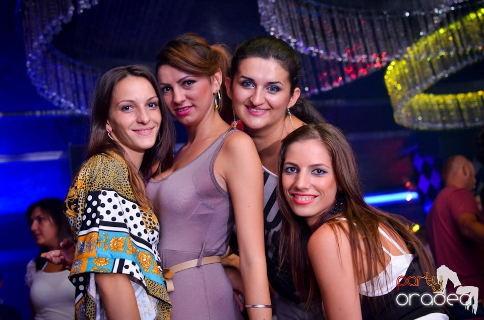 Summer Retro Night Fever @ The One, 