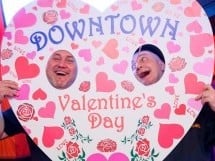 Valentines Day Party în Downtown Paparazzi