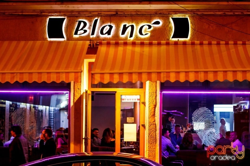 Vineri seara în Blanc Coffee, 