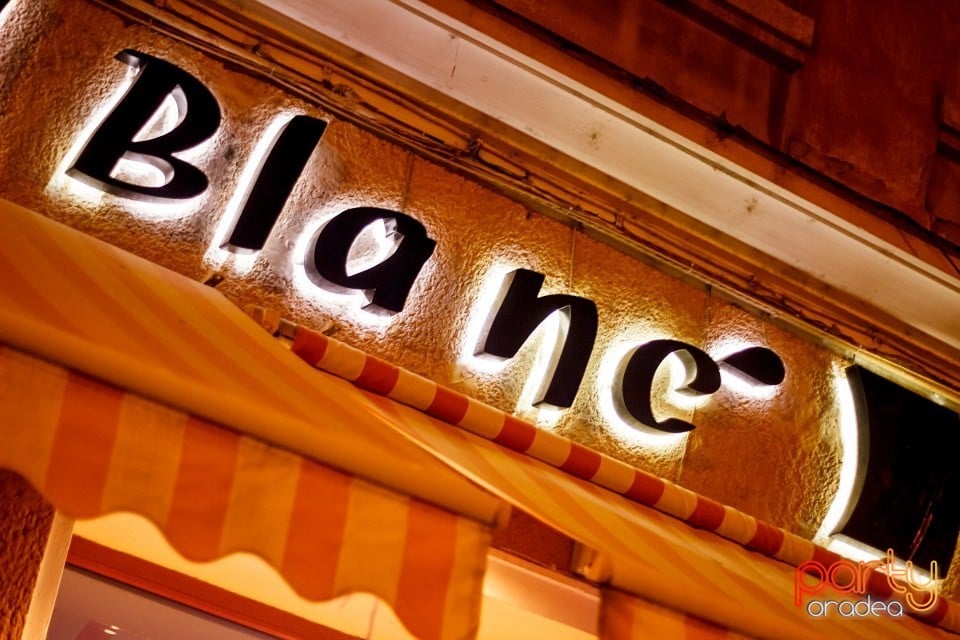 Vineri seara în Blanc Coffee, 