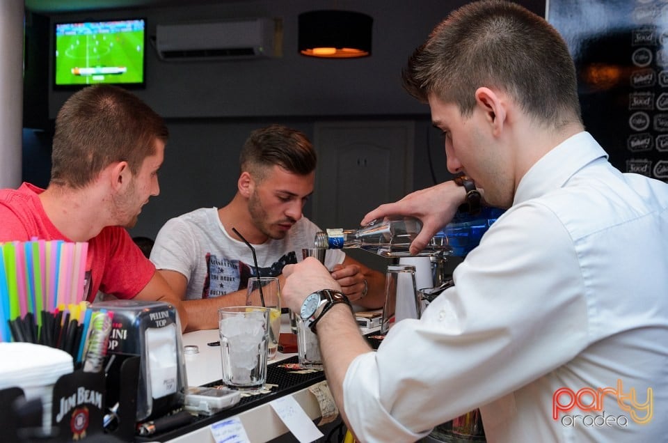 Voie bună în Blanc Coffee, 