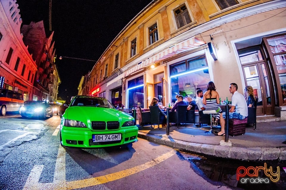 Voie bună în Blanc Coffee, 