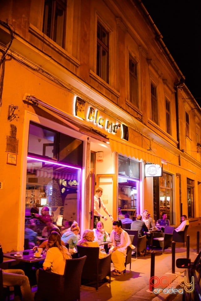 Voie bună în Blanc Coffee, 