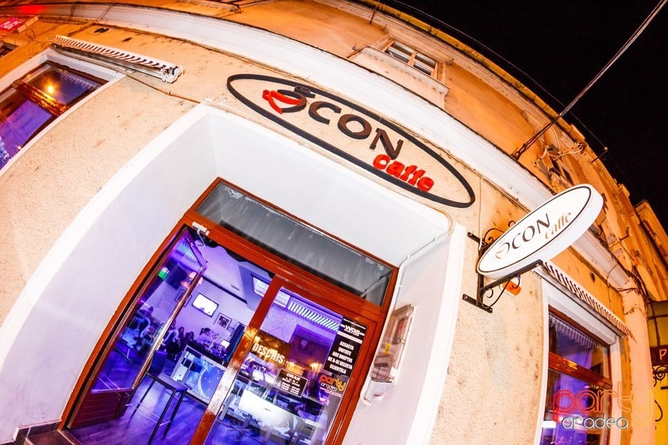 Voie bună în Icon Caffe, Icon Caffe