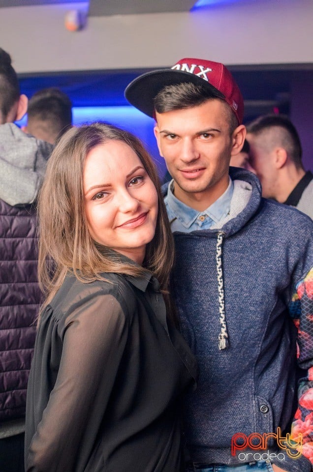 Voie bună în Zona Club, 