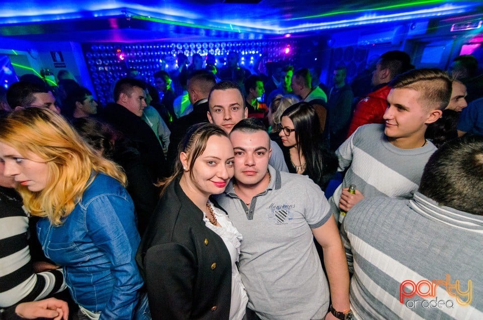 Voie bună în Zona Club, 