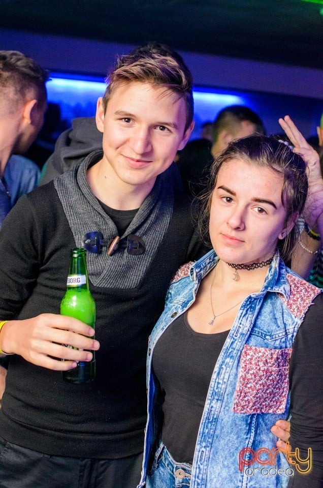 Voie bună în Zona Club, 