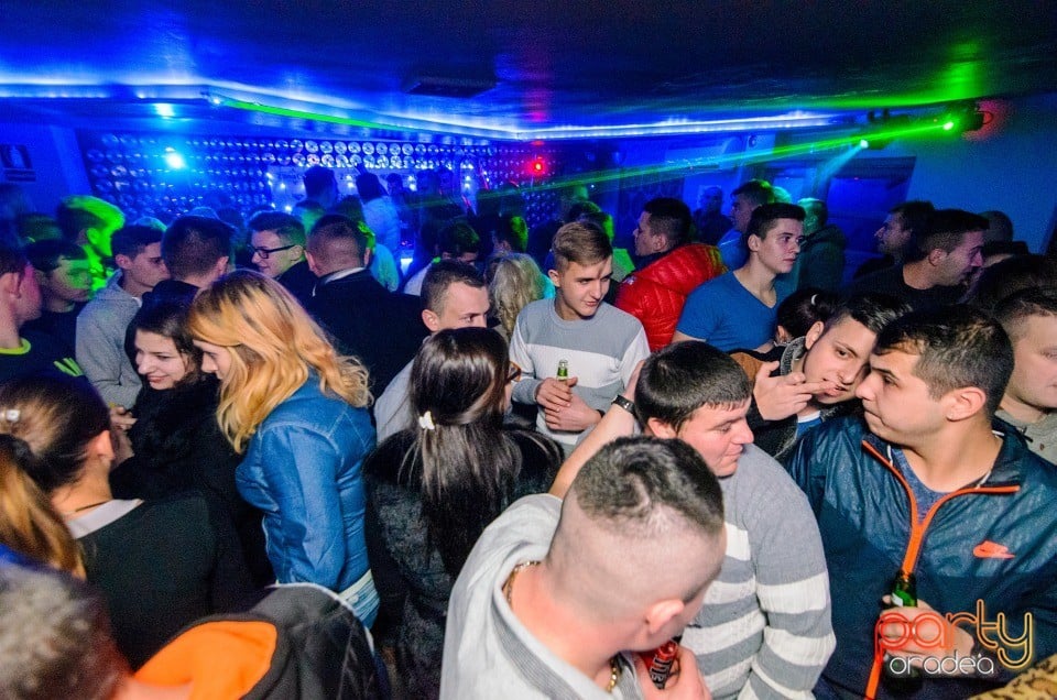 Voie bună în Zona Club, 