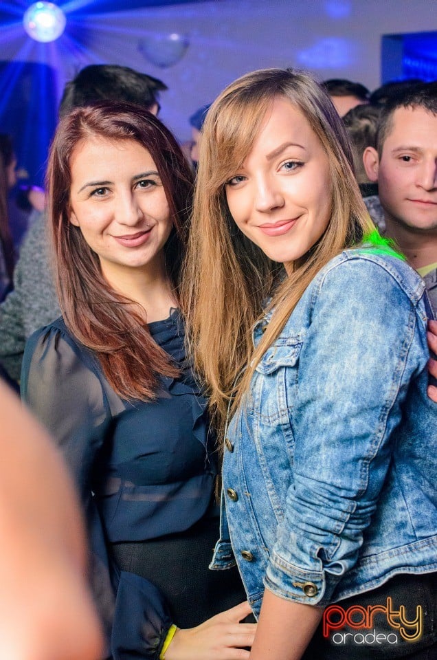 Voie bună în Zona Club, 