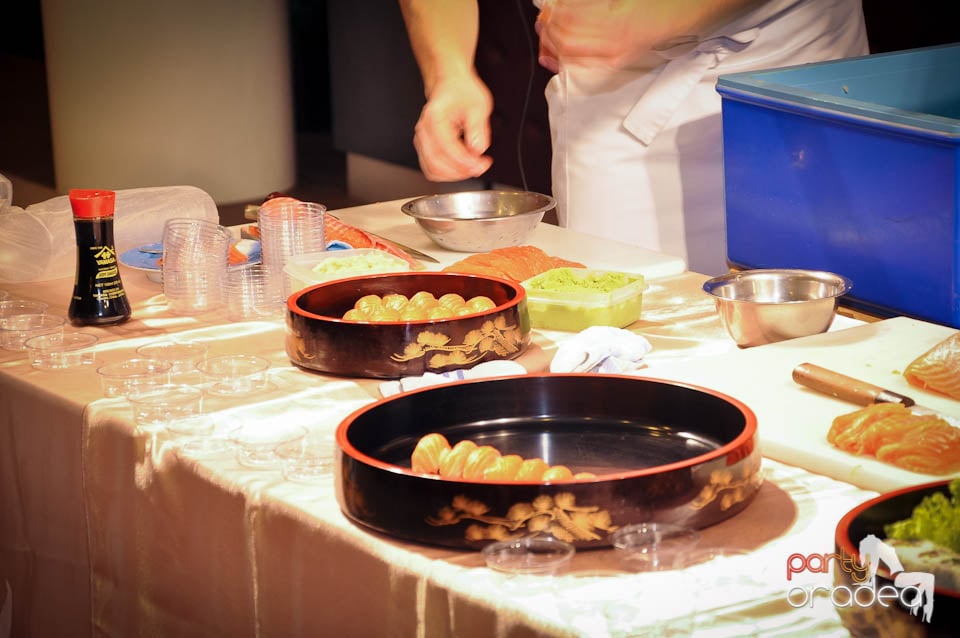 Wasabi Sushi Bar Demo, Lotus Center