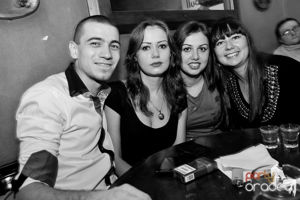 Weekend Party în Club Downtown, 