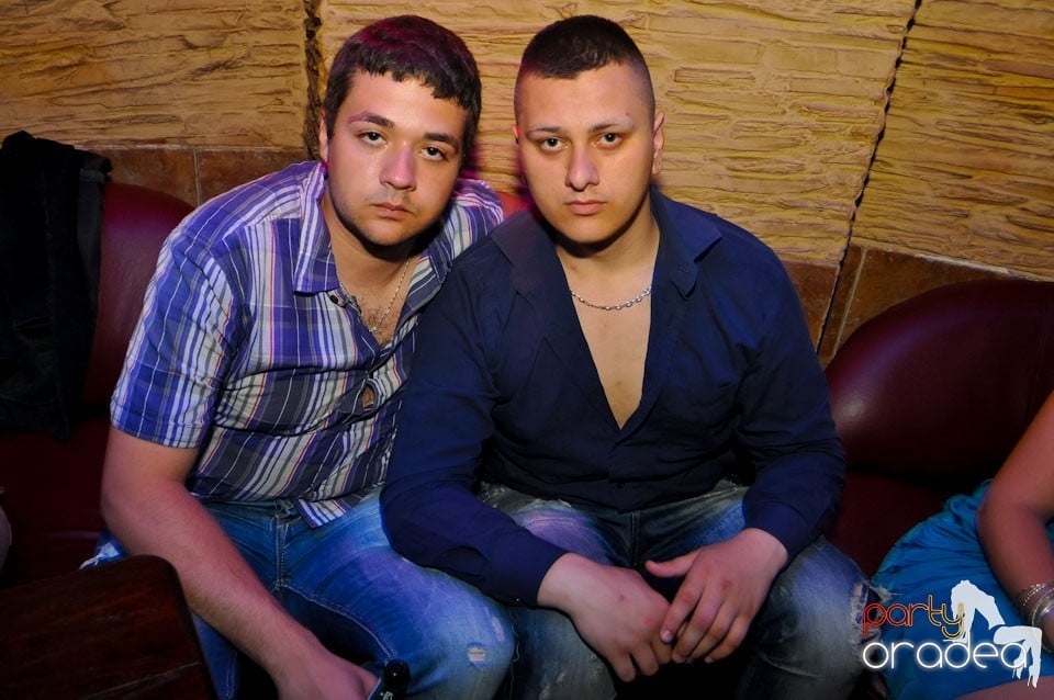 Weeknd party în Downtown, 