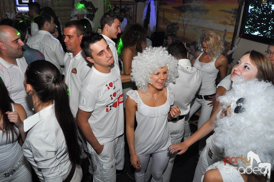 White Sensation Party @ Zulu, Zulu Caffe