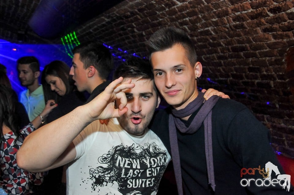 Winter Wednesday Party în Club Escape, 