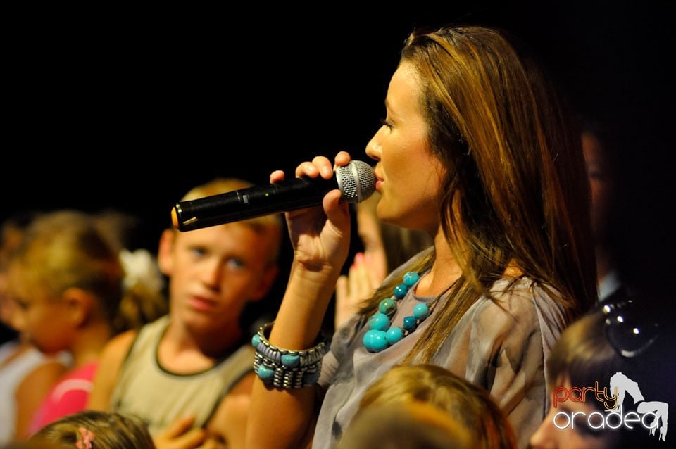 Zilele Comunei Cetariu: concert Janicsák Veca, 